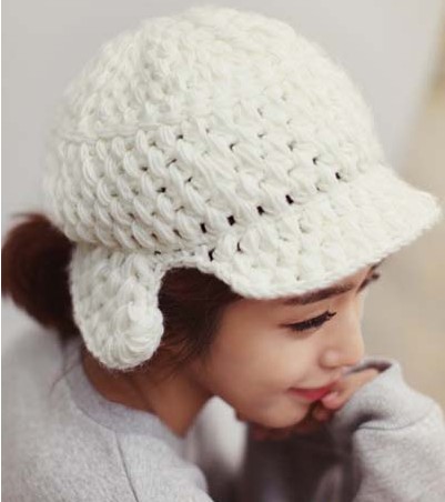 雪白賣(mài)萌時(shí)裝帽