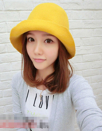 簡(jiǎn)約的齊肩發(fā)型+毛氈圓頂紳士帽，浙江高普服飾