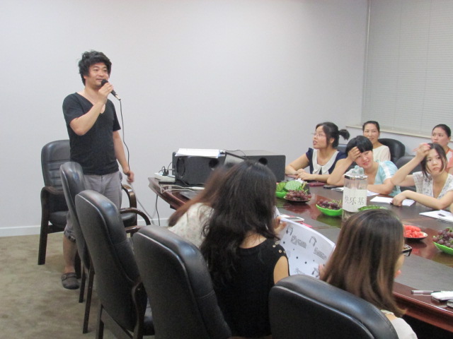 高普時(shí)尚座談會(huì)：我們適合帶什么樣的帽子？