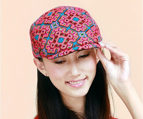 民族風(fēng)鴨舌帽，彰顯復(fù)古優(yōu)雅格調(diào)