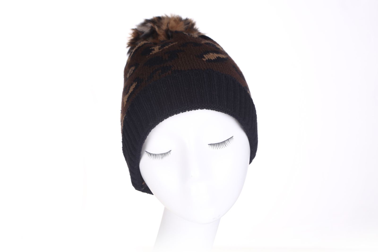 時(shí)尚休閑針織帽，搭出土豪氣質(zhì)